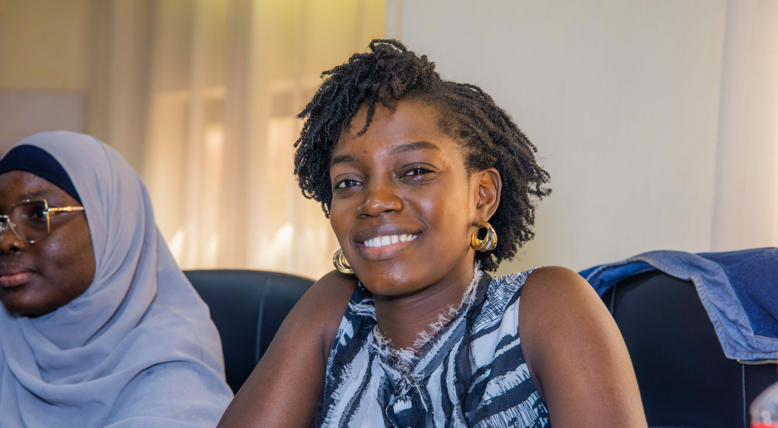 Jeune femme africaine inspirante dans la tech